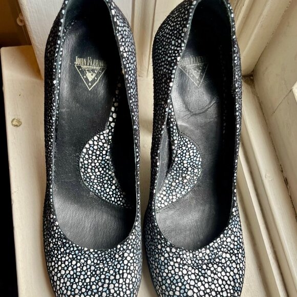 Fluevog - Paris Devilfish Shoes - Picture 5 of 6